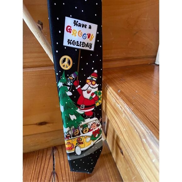 Hallmark Christmas Tie  - Picture 1 of 4